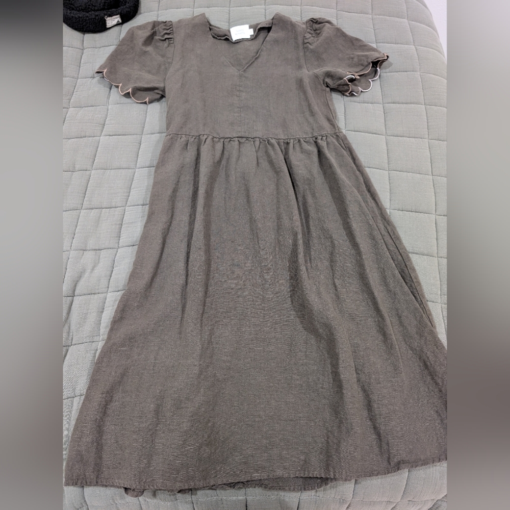 Shop Dahl Helen Dress - Dark Olive